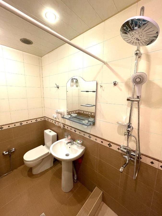 Apartment In The Center Of Yerevan Exterior photo