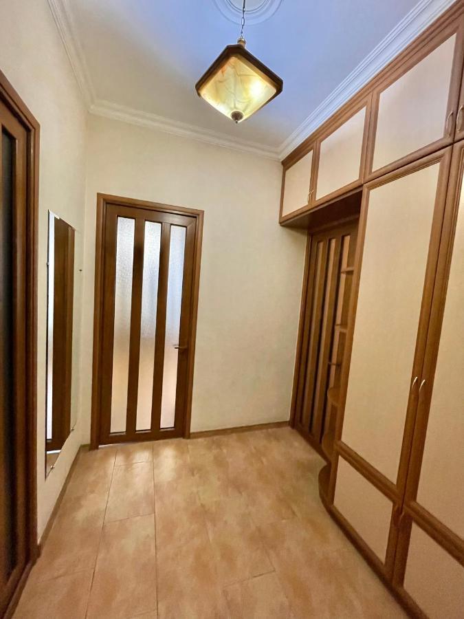 Apartment In The Center Of Yerevan Exterior photo