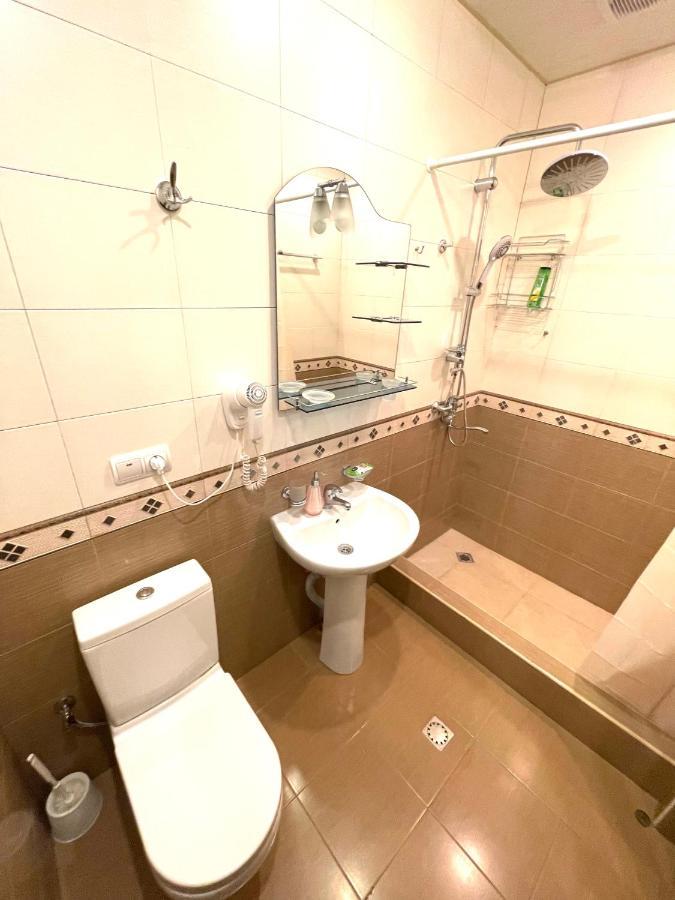 Apartment In The Center Of Yerevan Exterior photo